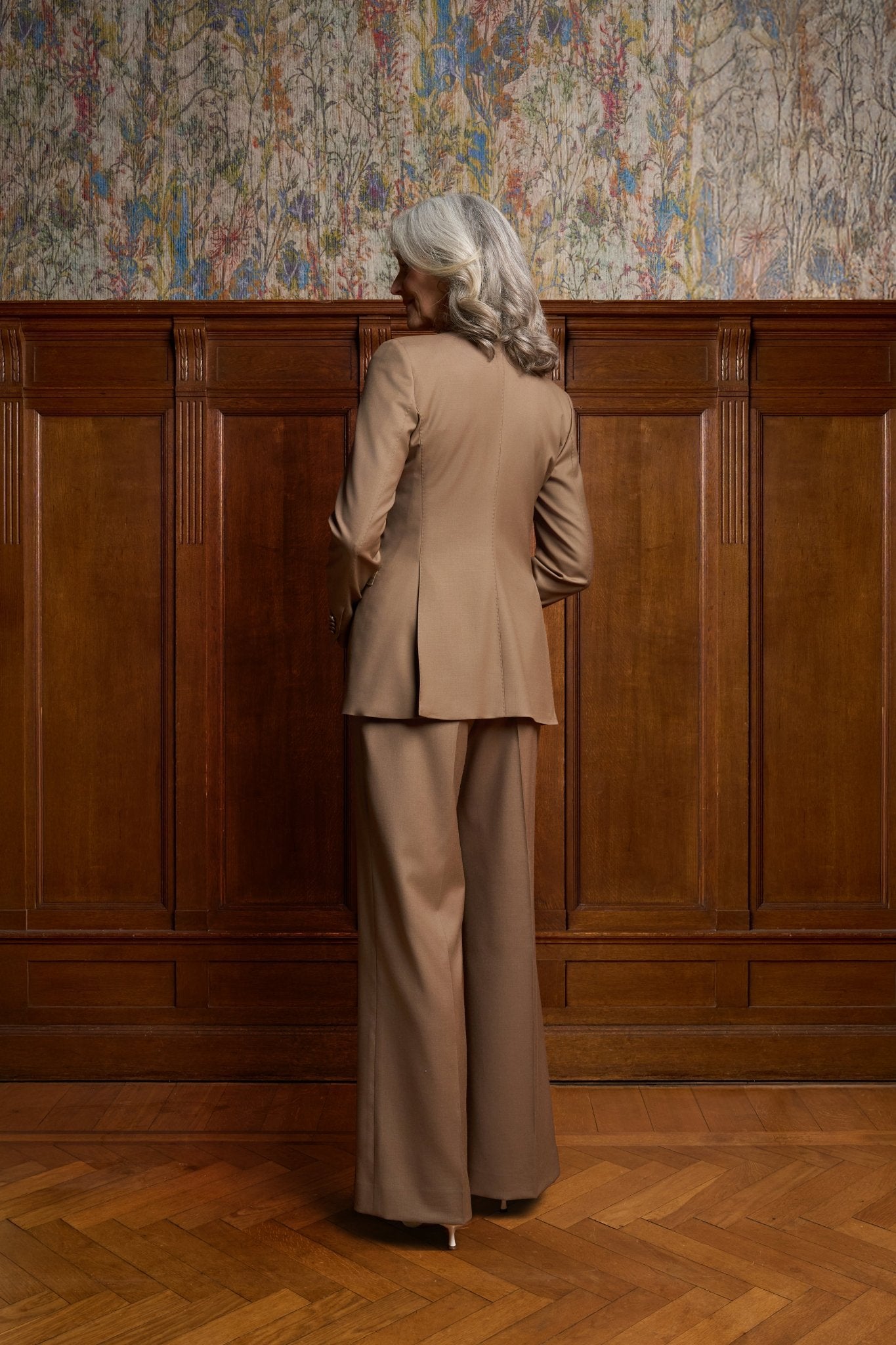 Dames pak camel
