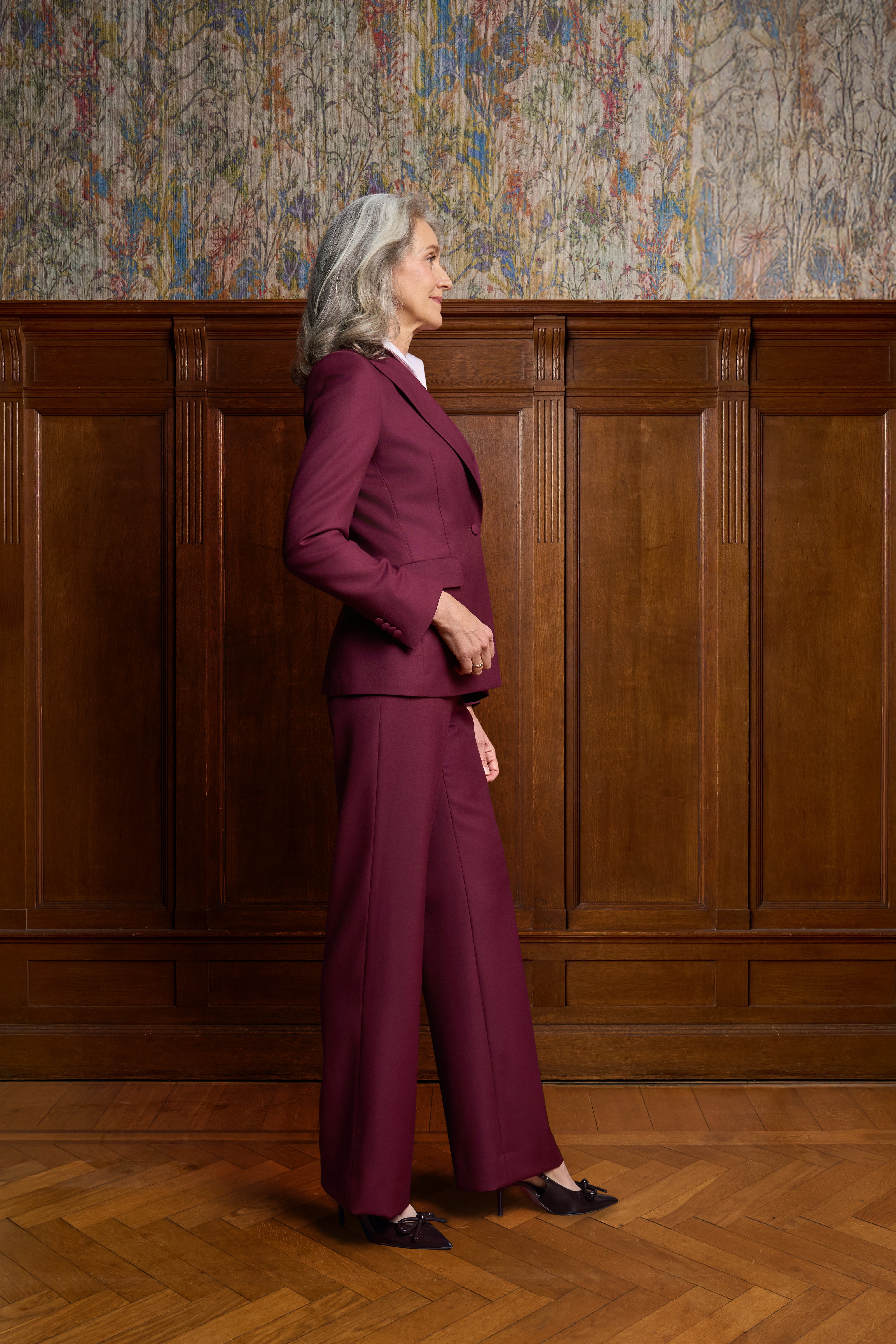 Burgundy single breasted pak